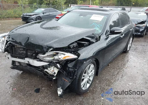 2013 Hyundai Genesis 3.8 z USA, uszkodzony, nr VIN KMHGC4DD4DU229396